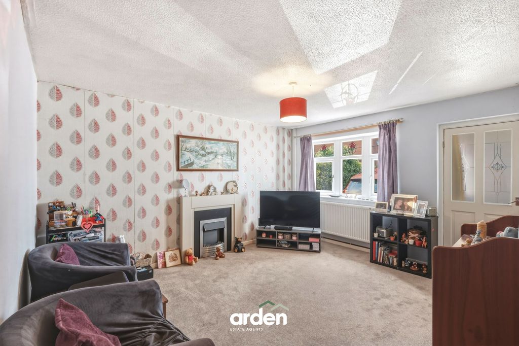 Property photo 3 of 10