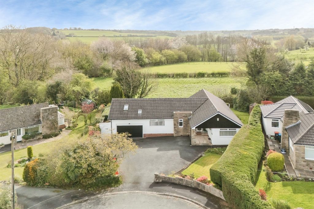 Property photo 1 of 25