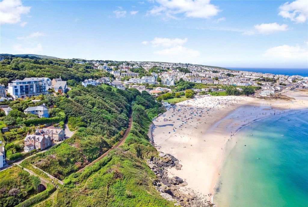 Property photo 2 of 18 Picture No. 19