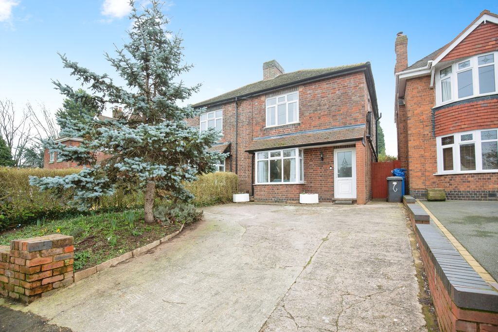 Property photo 2 of 23 1A4A585B-Mw-10526