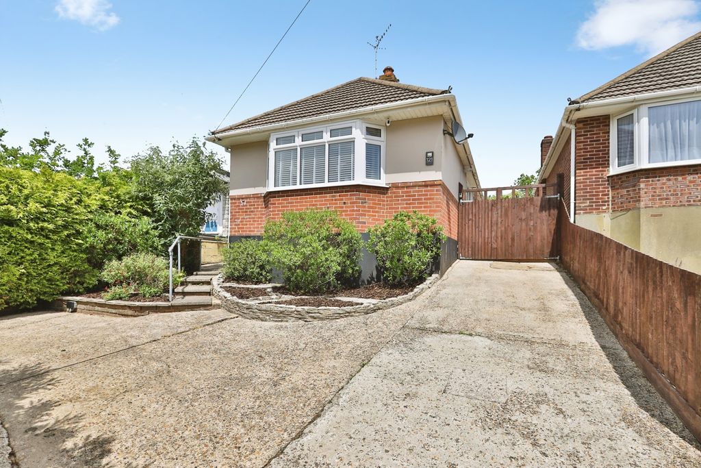 Property photo 1 of 16 Pbox-Img.Jpg
