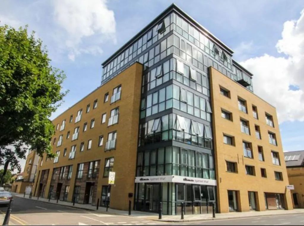 Property photo 1 of 12 27 Forge Square, E14 3Gy