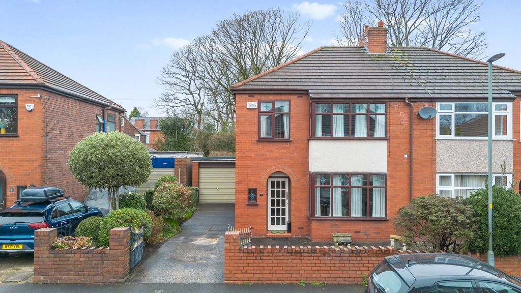 Property photo 1 of 23