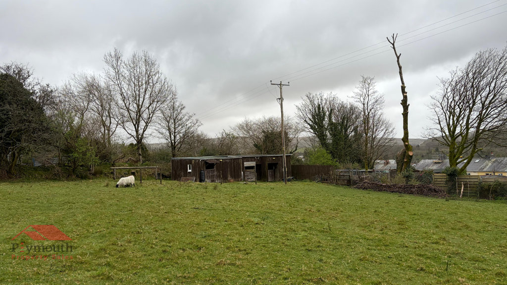 Property photo 2 of 8