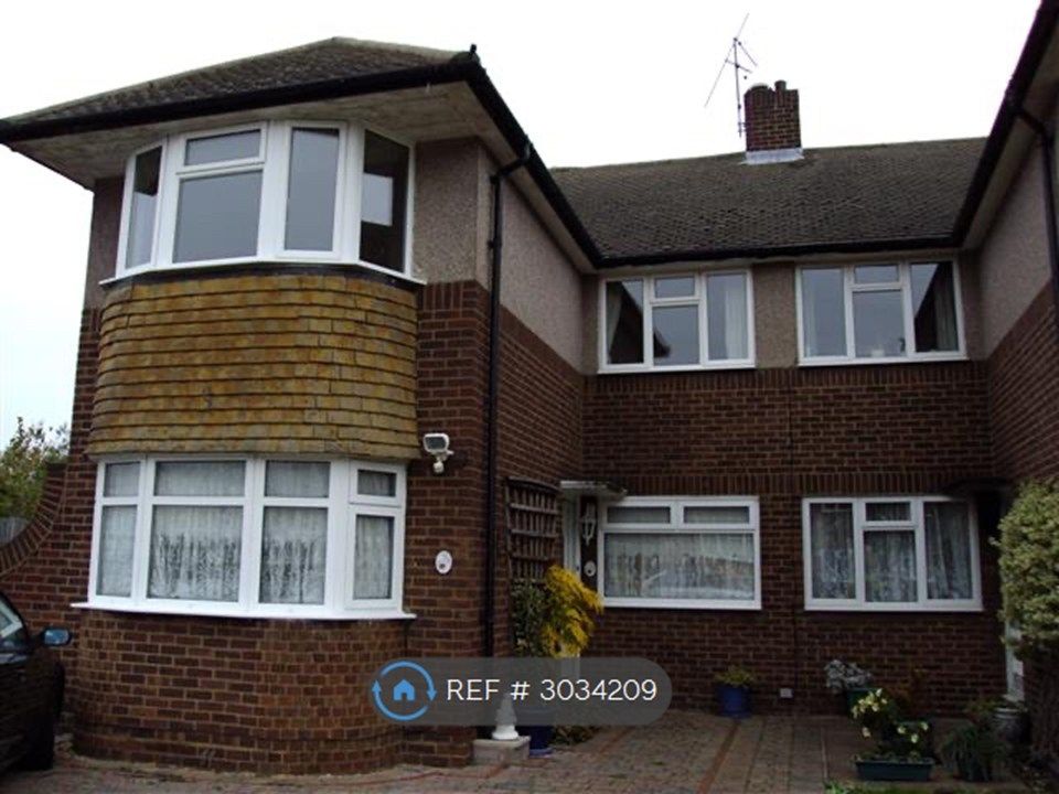 Property photo 1 of 16 Front