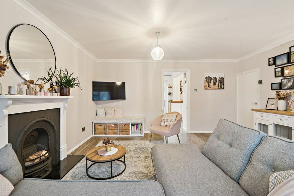 Property photo 2 of 13 Photo 8