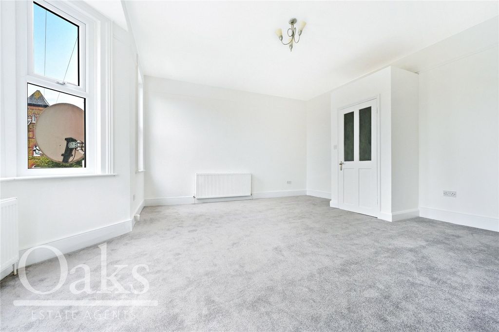 Property photo 2 of 9 Picture No. 05