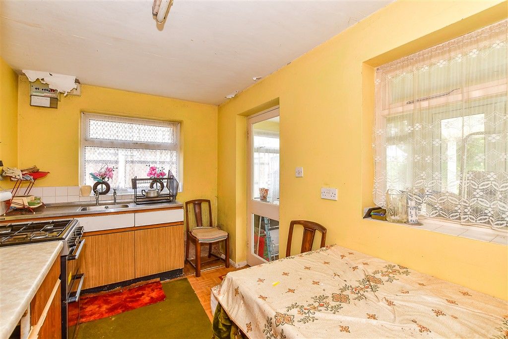 Property photo 3 of 11 Kitchen/Diner