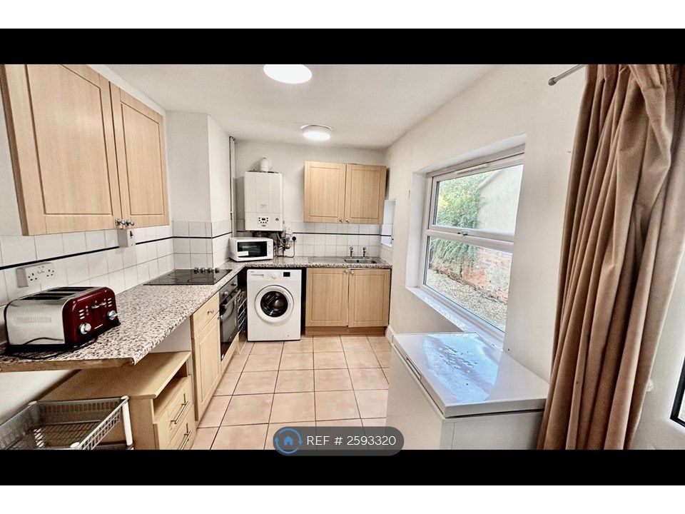 Property photo 2 of 7