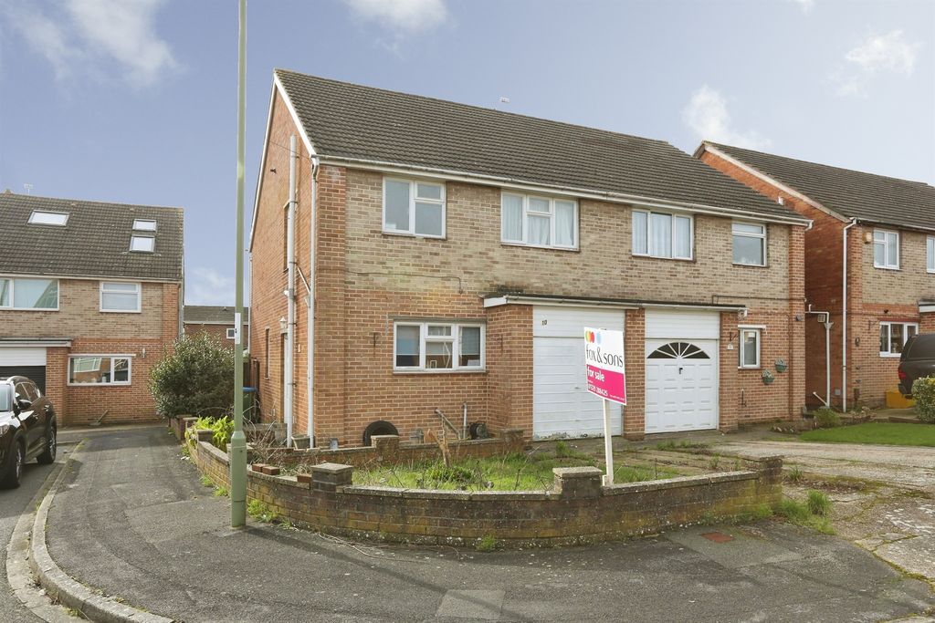 Property photo 1 of 15