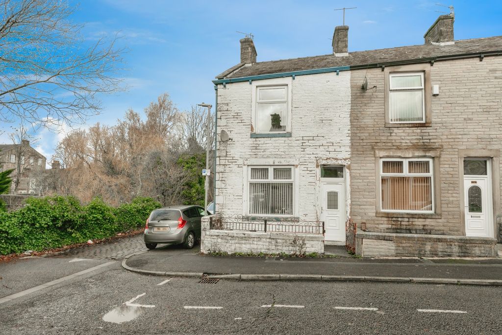 Property photo 2 of 18 Pbox-Img.Jpg