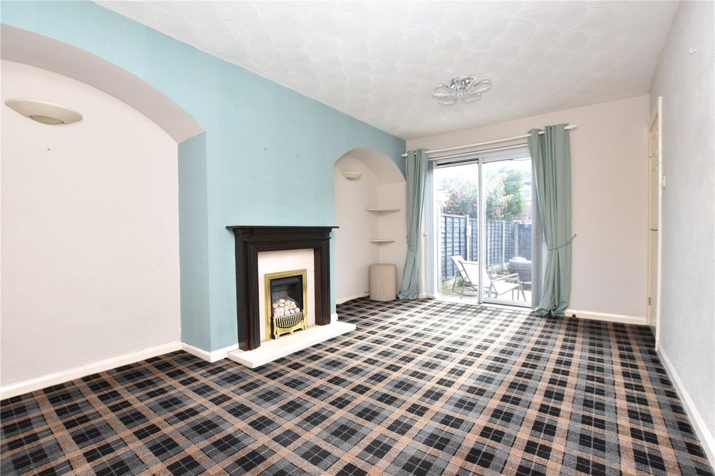 Property photo 3 of 13 Picture No. 10