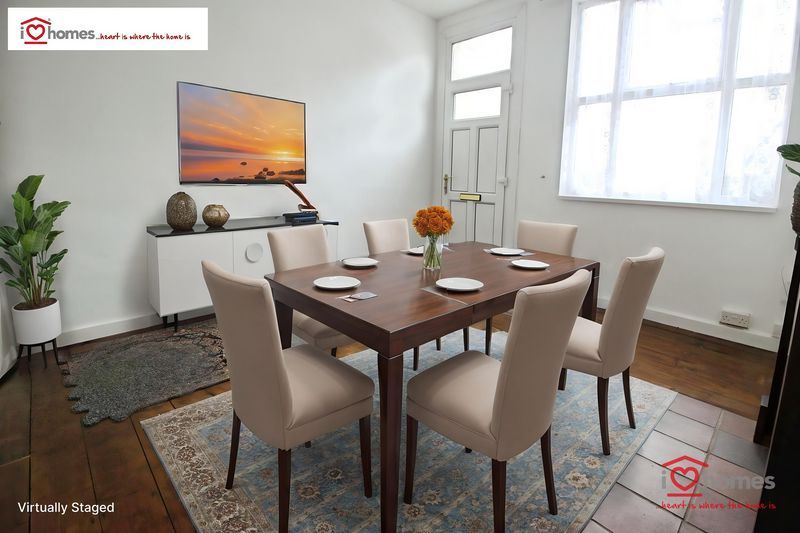 Property photo 3 of 15 Photo 5