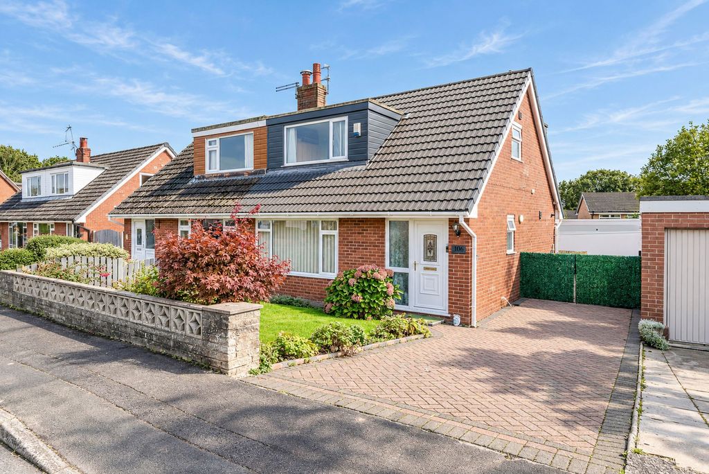 Property photo 1 of 44
