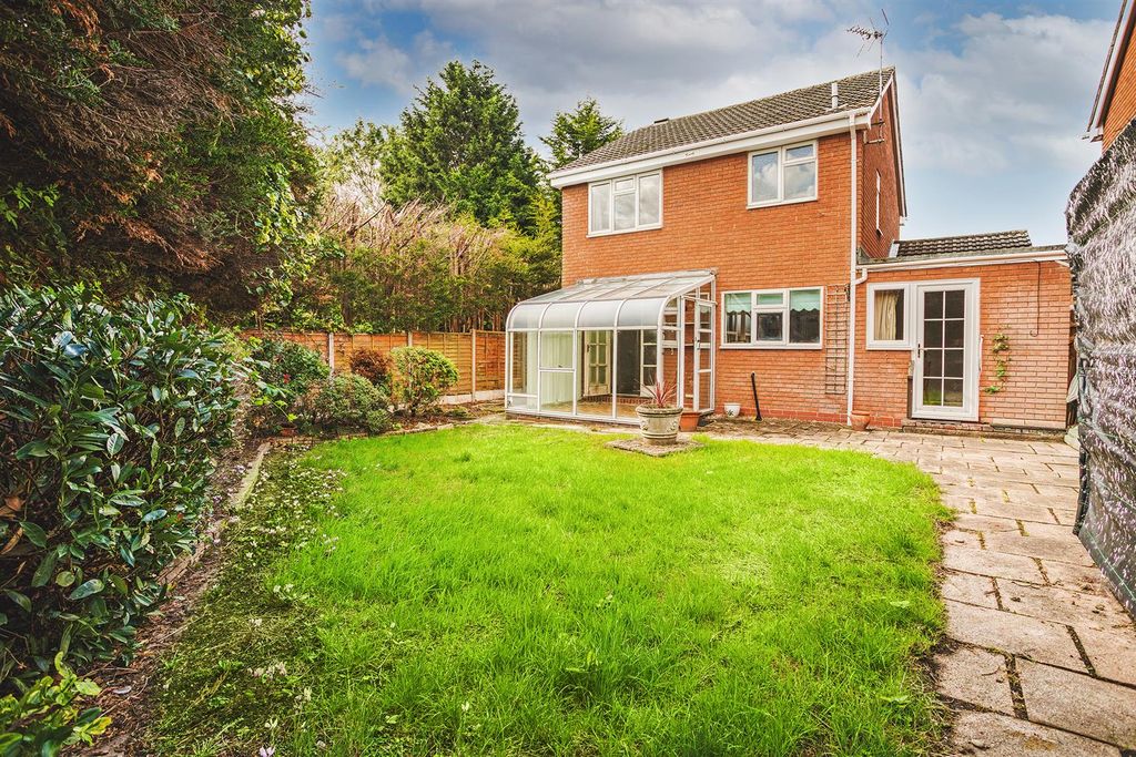 Property photo 2 of 16