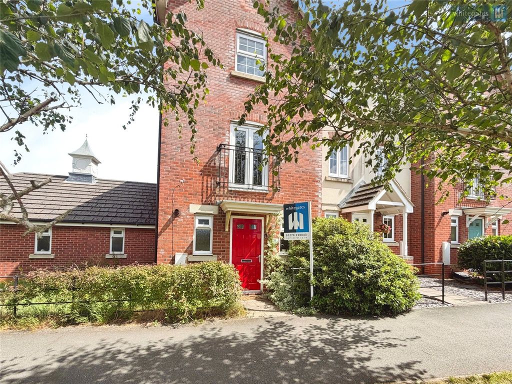 Property photo 1 of 28 Picture No. 64