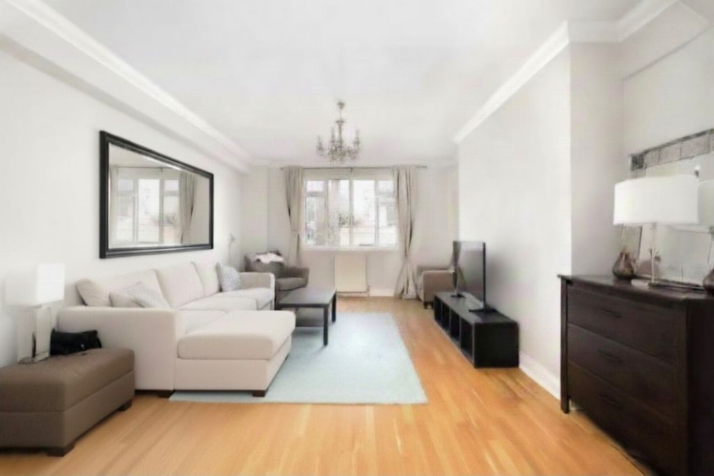 Property photo 2 of 12 Picture No. 31