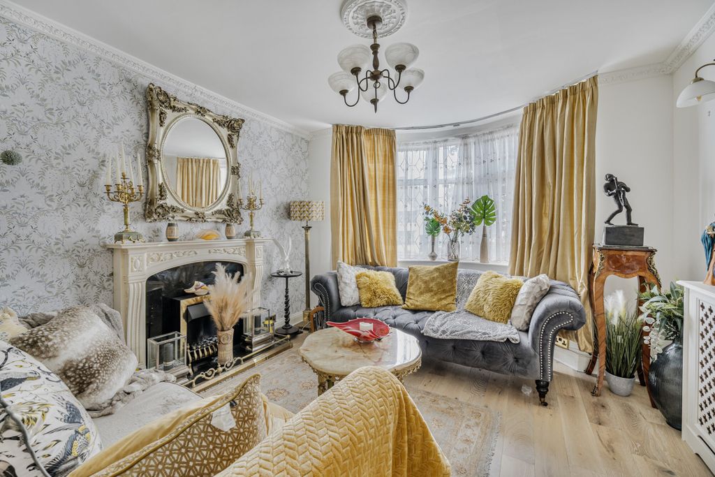 Property photo 2 of 17 1314004-3-686540d...