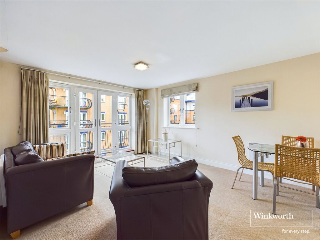 Property photo 3 of 9 Picture No. 23