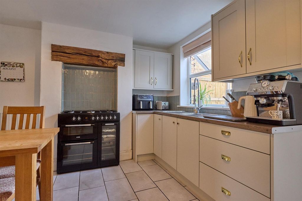 Property photo 2 of 11 Dining Kitchen To Rear