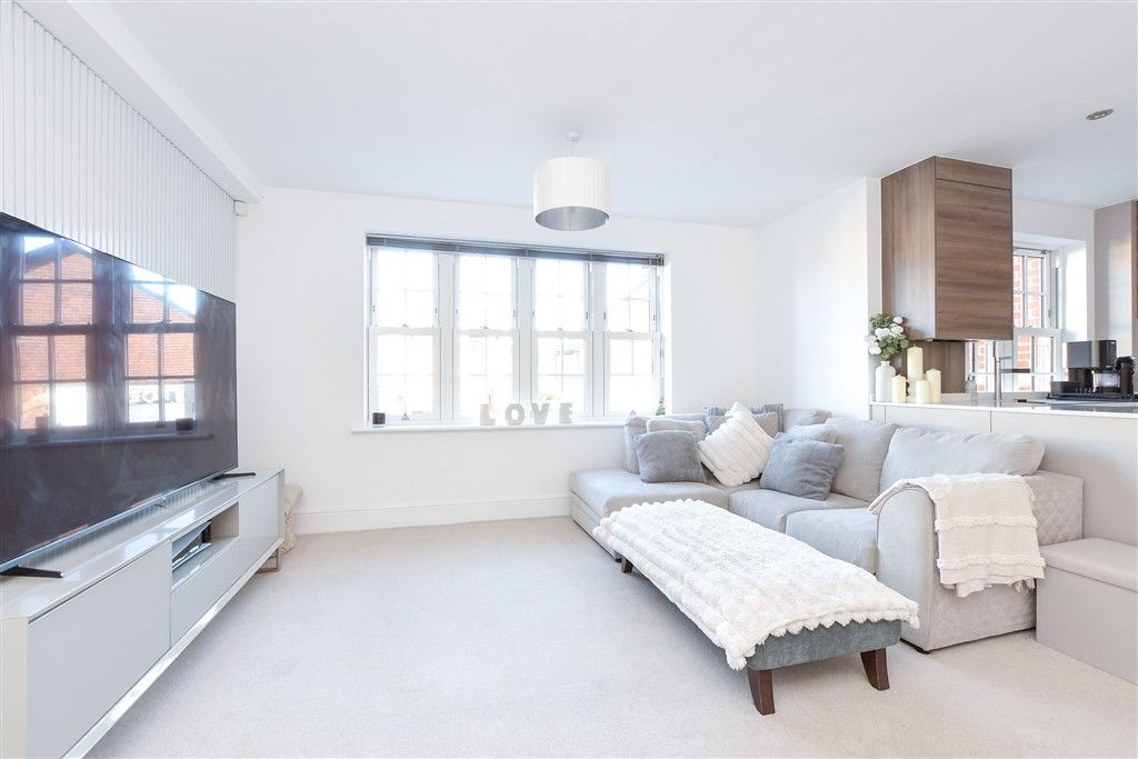 Property photo 2 of 16 Kitchen Lounge/Diner