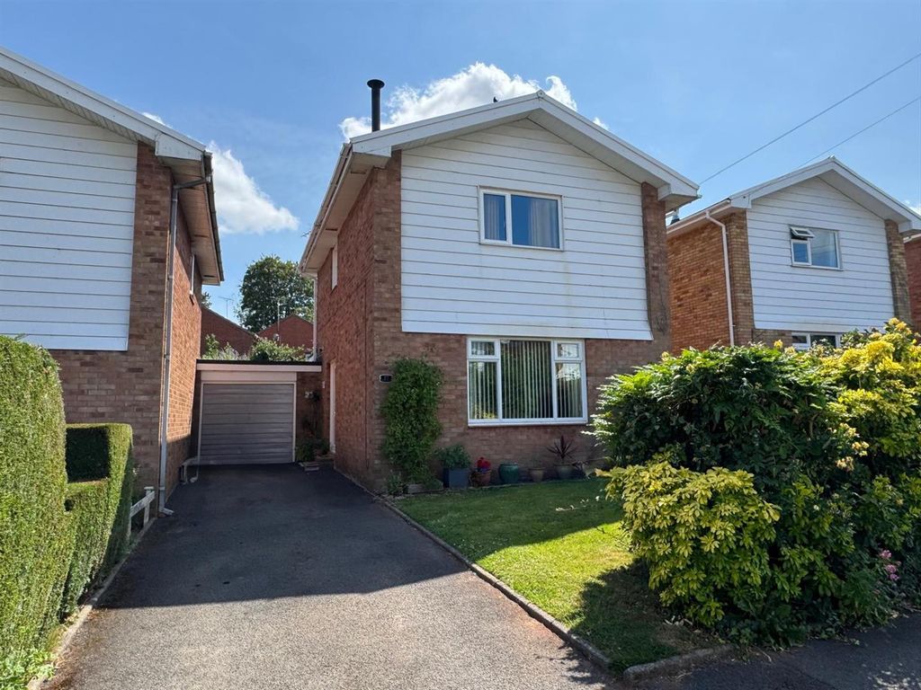 Property photo 1 of 23