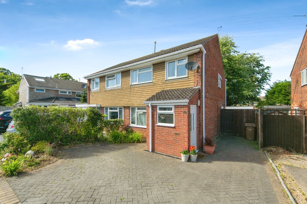 Property photo 1 of 15