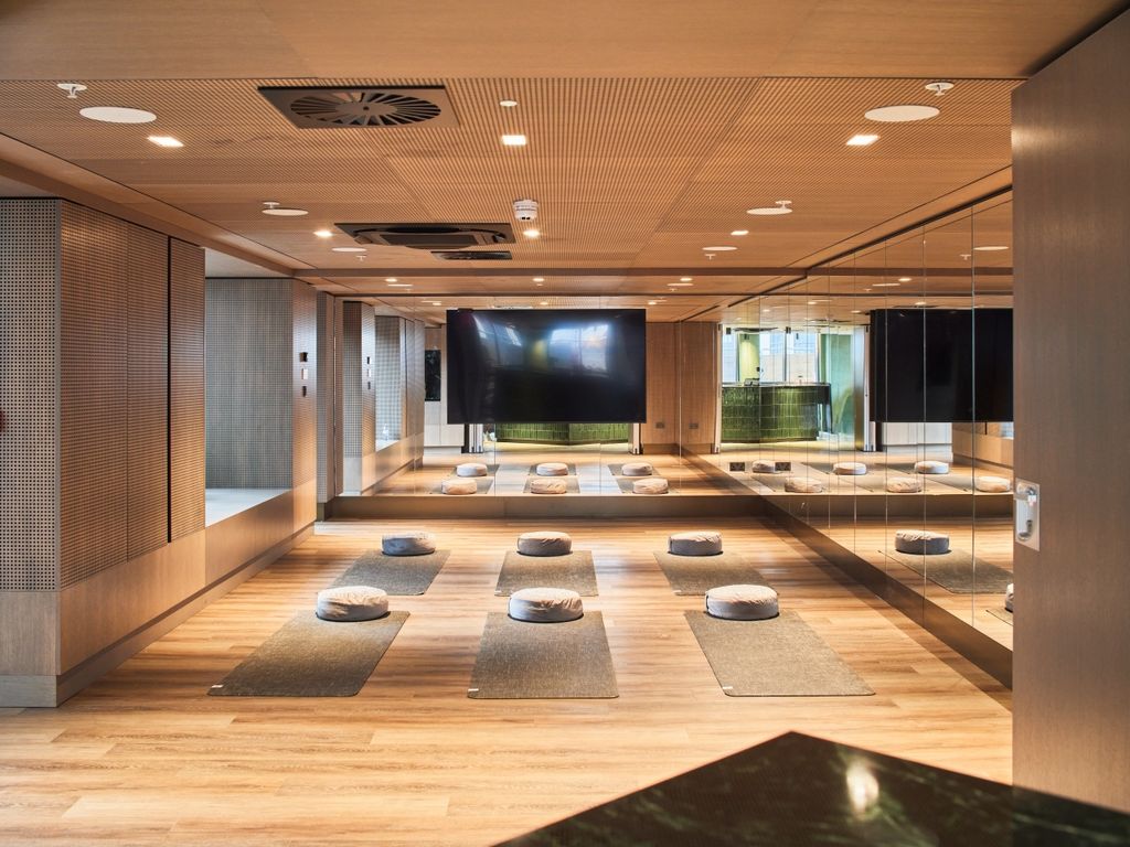 Property photo 3 of 17 Oneeastside260226...