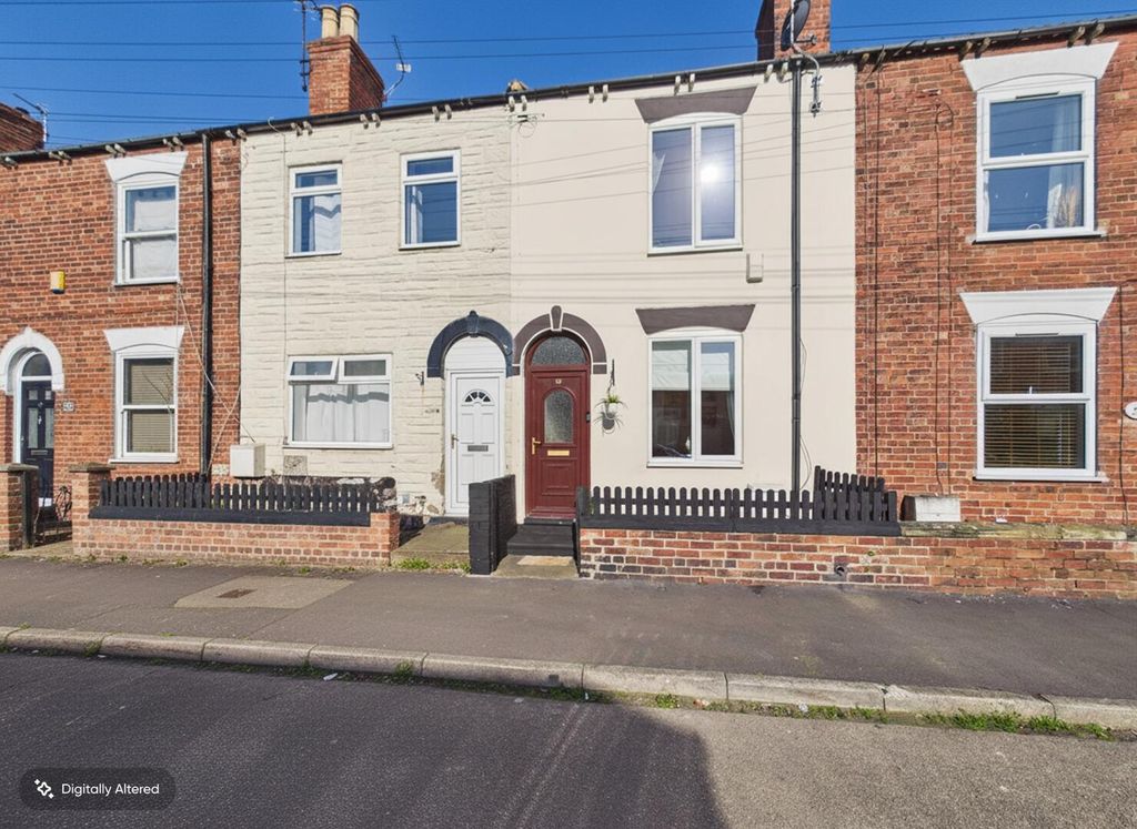 Property photo 1 of 10 Front (Exterior)