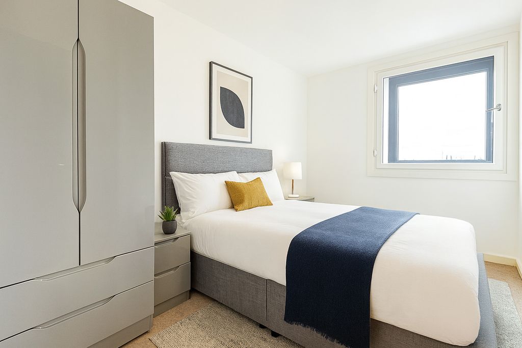 Property photo 3 of 5 Bed2