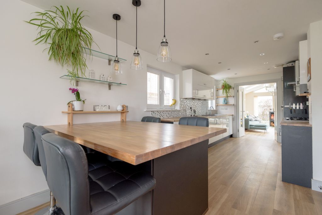 Property photo 3 of 22 Property Image 3