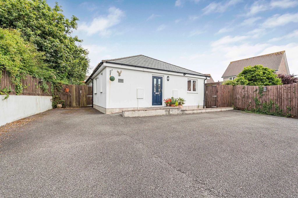 Property photo 1 of 23
