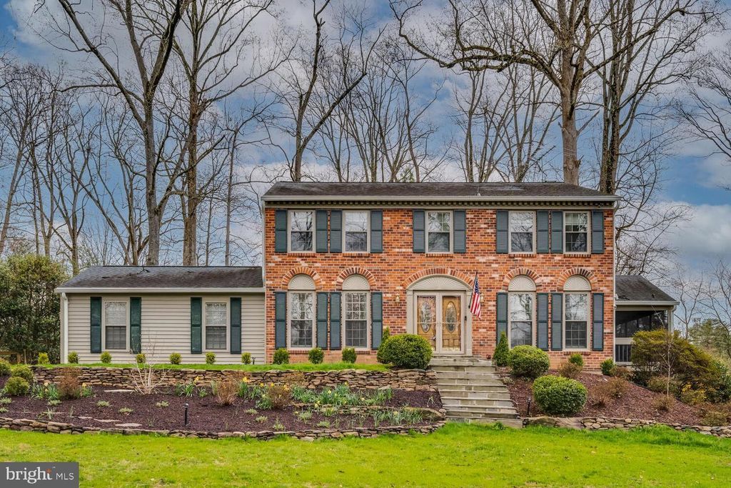 Property photo 1 of 21