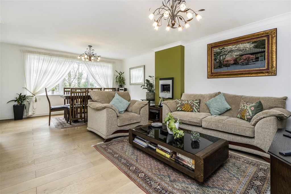 Property photo 2 of 9 Davidson Frost-Wellings, Dfw, Rutland Place, Bushe