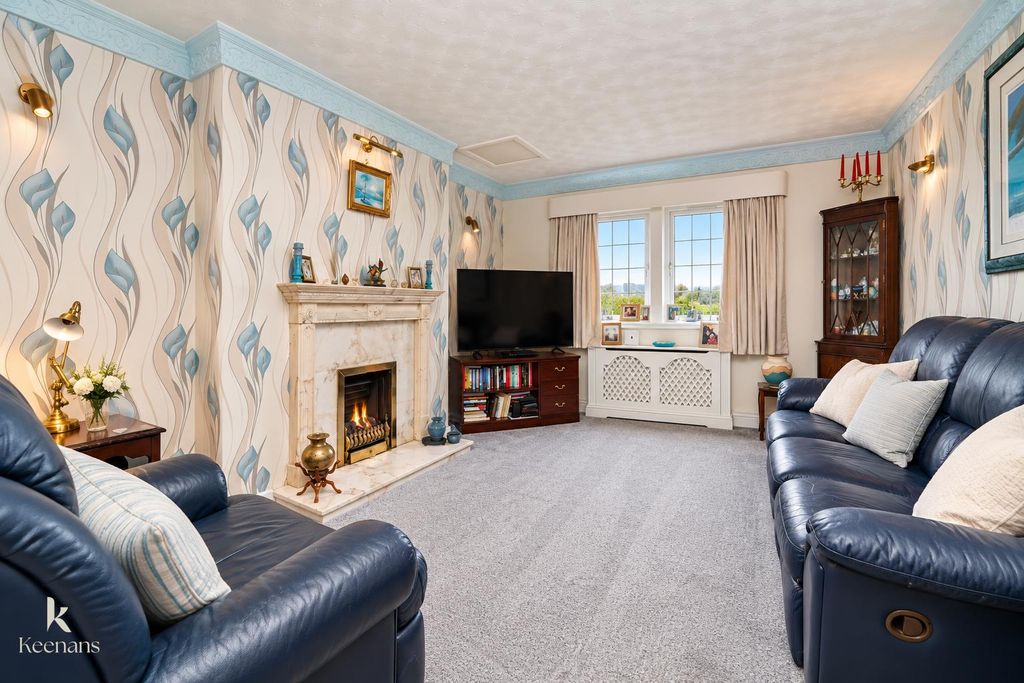 Property photo 3 of 55 3.Jpg