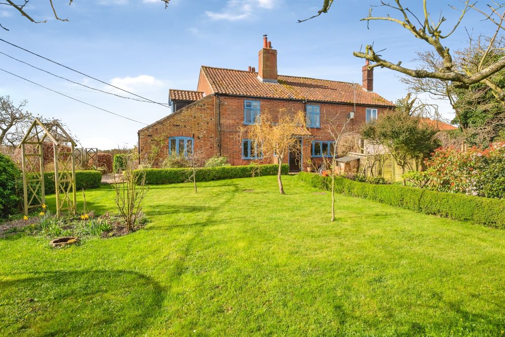 Property photo 1 of 24