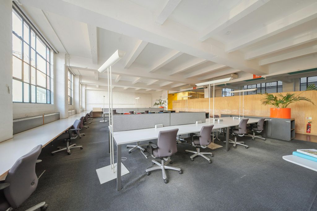 Property photo 3 of 9 1231189 2.Jpg