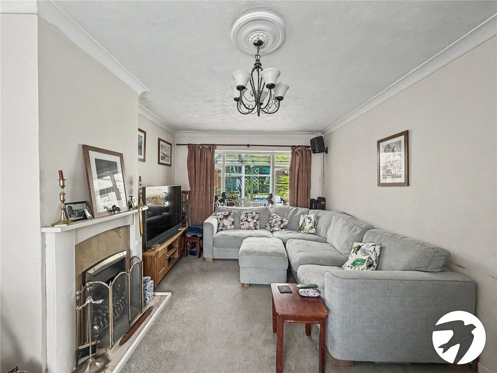 Property photo 3 of 19 Picture No. 12