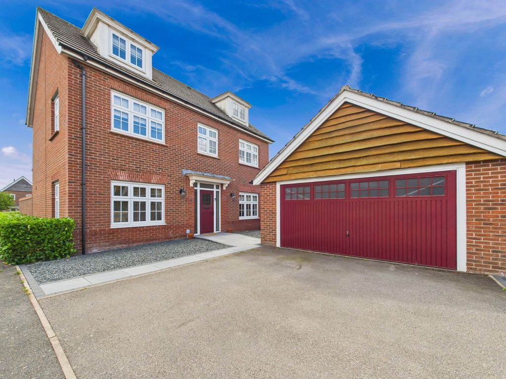 Property photo 1 of 19 Picture No. 01