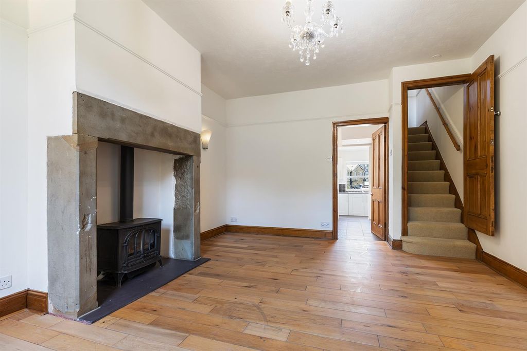 Property photo 3 of 13 Living Room