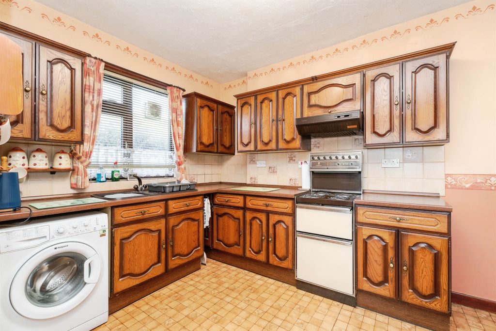 Property photo 2 of 15