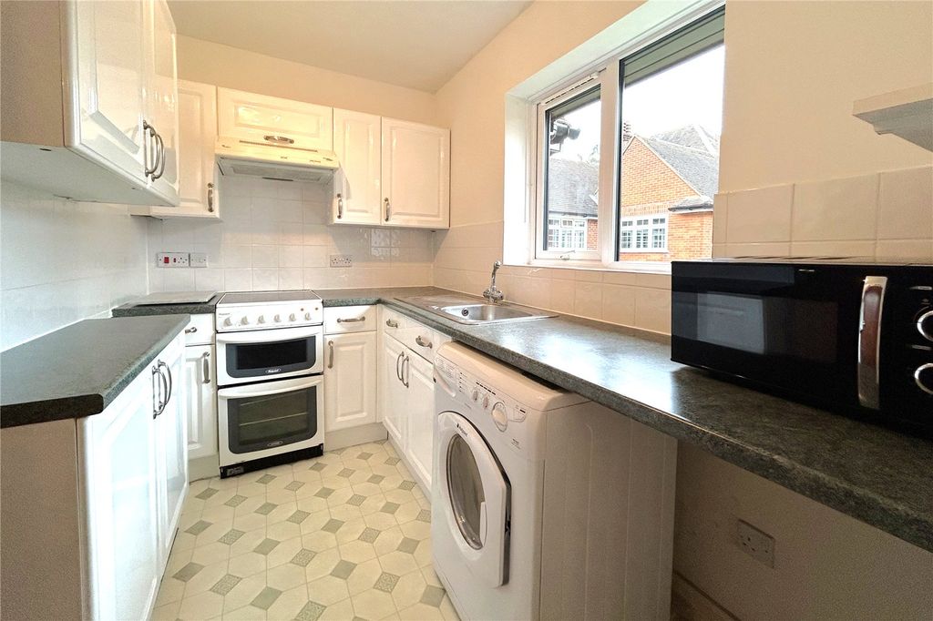 Property photo 3 of 13 Picture 3