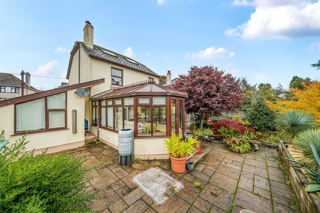 Property photo 3 of 23 Picture No. 05