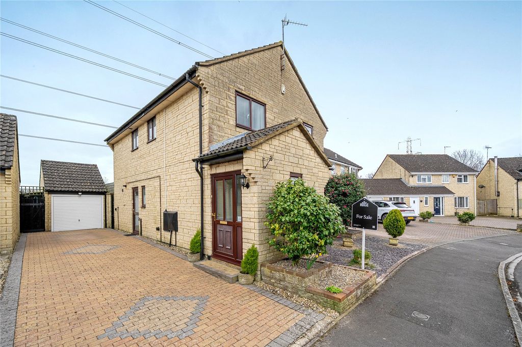 Property photo 1 of 21 Picture No. 01