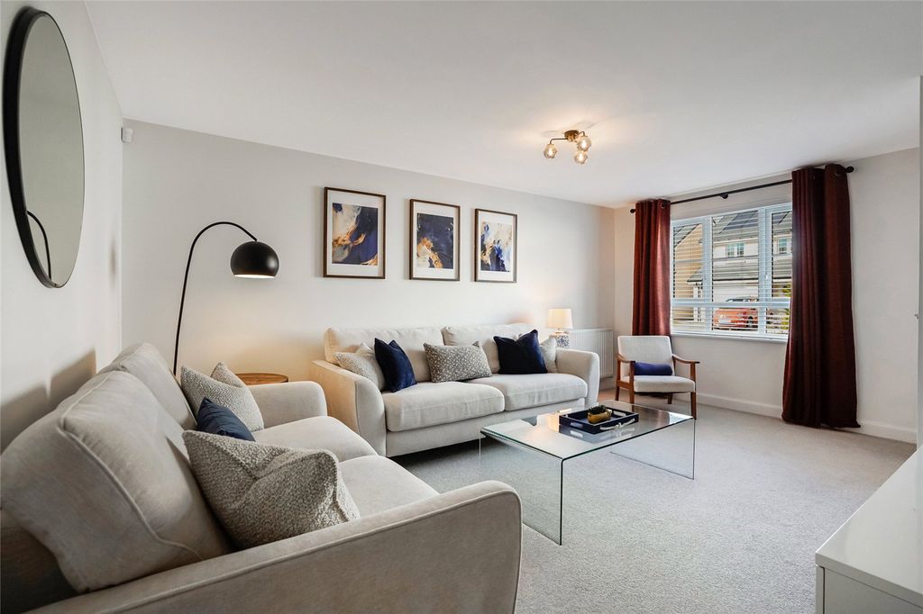 Property photo 2 of 22 Picture No. 03