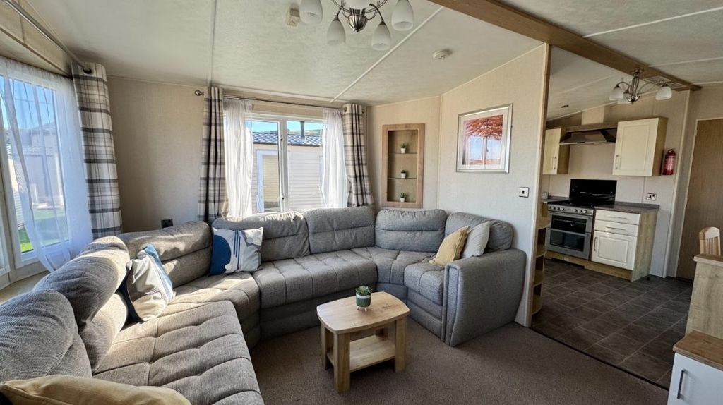 Property photo 3 of 17 A59 Victory Capri 2016 La6