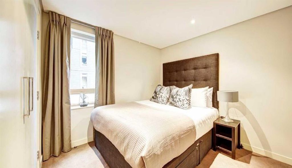 Property photo 3 of 6