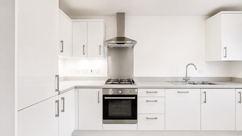 Property photo 3 of 13 Kitchen - Angle 2