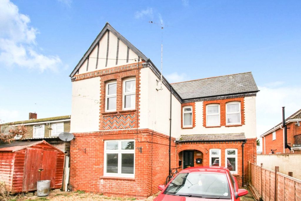 Property photo 1 of 12 Picture No. 13