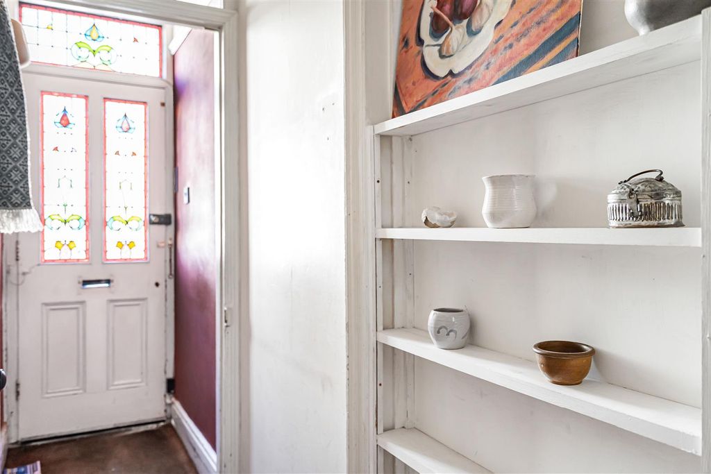 Property photo 2 of 23 25_76859.Jpg